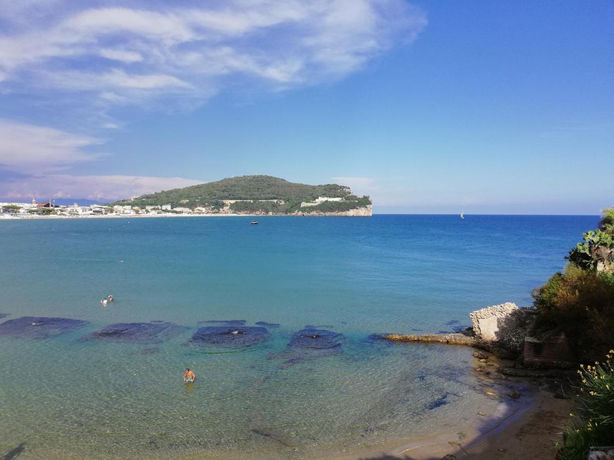 Brezza Di Mare Gaeta B&B Exterior foto
