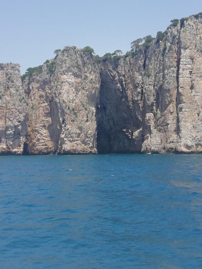 Brezza Di Mare Gaeta B&B Exterior foto