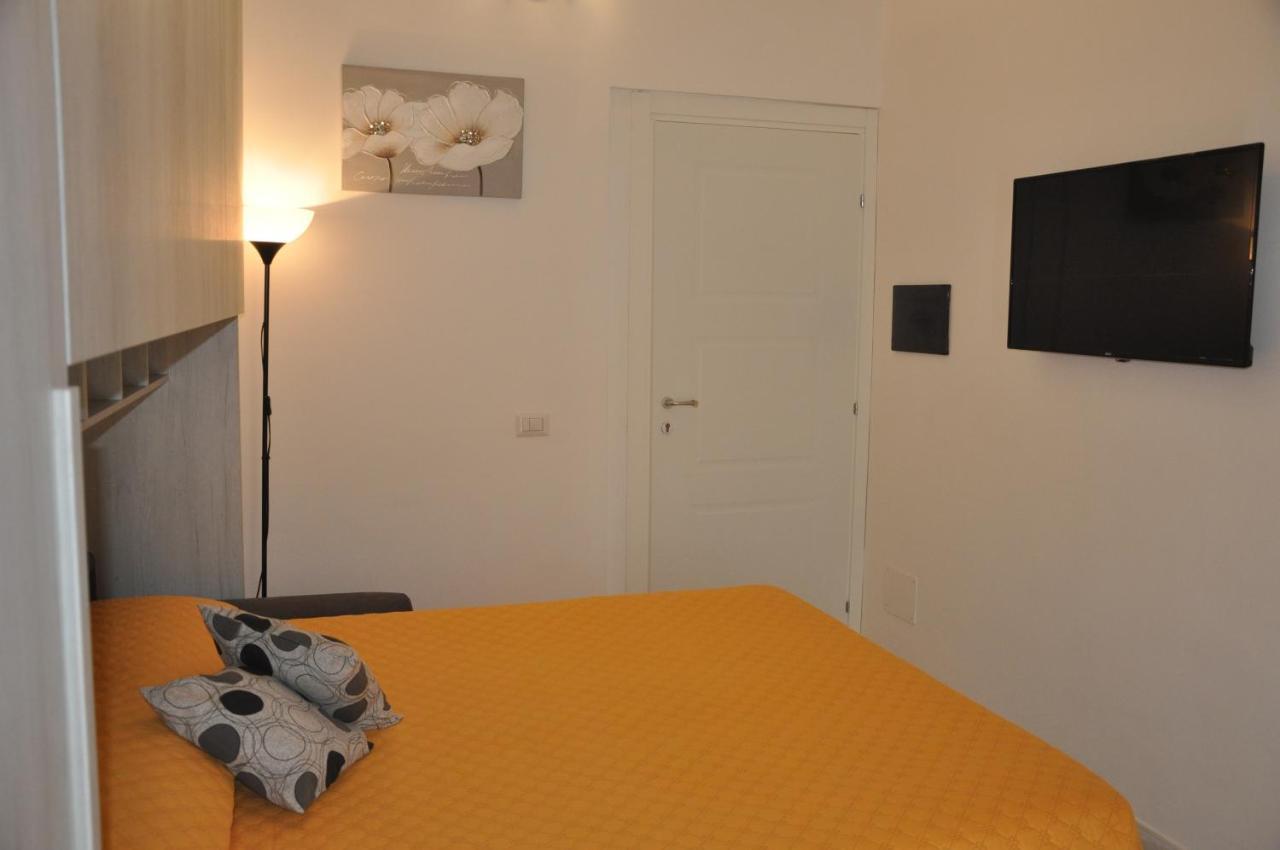 Brezza Di Mare Gaeta B&B Exterior foto
