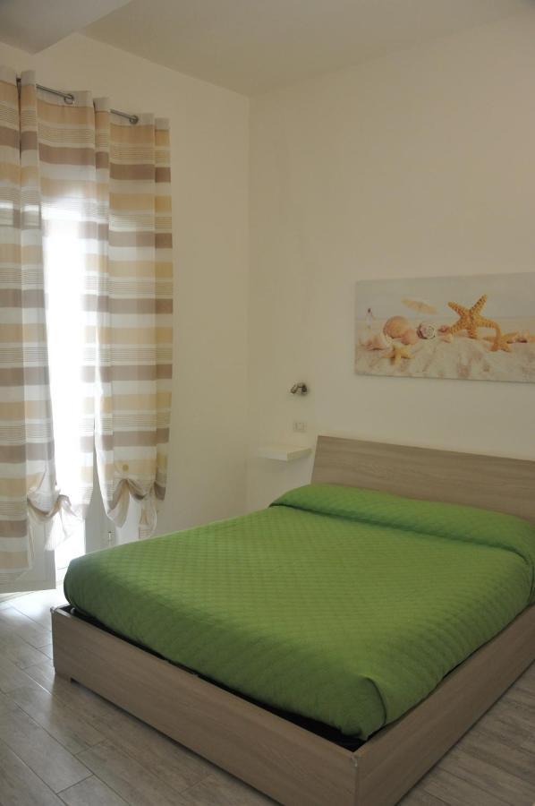 Brezza Di Mare Gaeta B&B Exterior foto