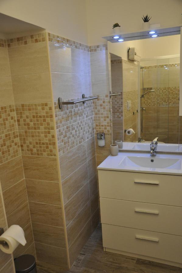 Brezza Di Mare Gaeta B&B Exterior foto